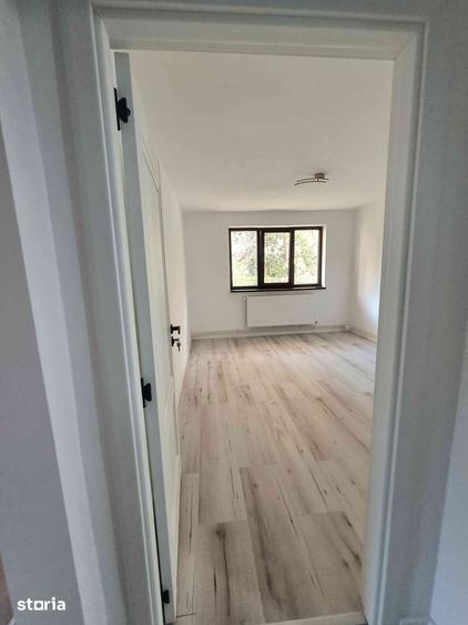 Apartament cu 2 camere în Micro 5