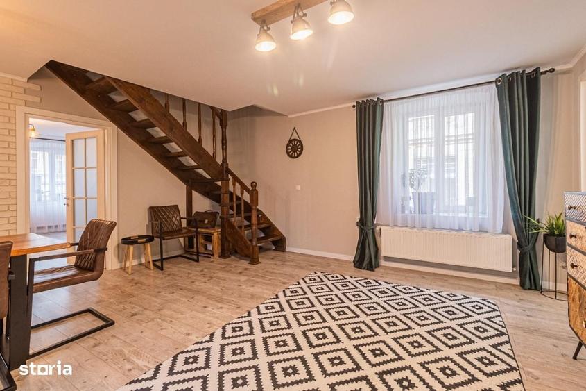 Apartament cu 4 camere în Central