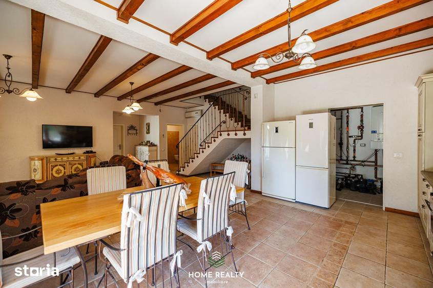 Casă cu 5 camere cu Teren 647 Mp în Săcălaz