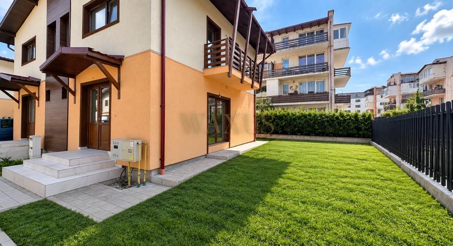 Duplex cu 3 camere cu Canalizare în Florești