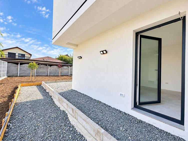 Duplex cu 4 camere cu Canalizare în Dumbrăvița