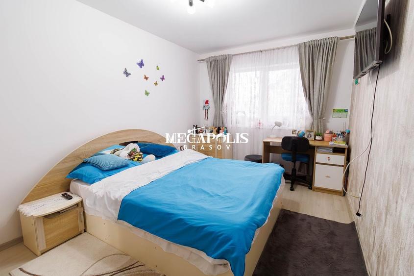 Apartament cu 2 camere decomandat în Sânpetru