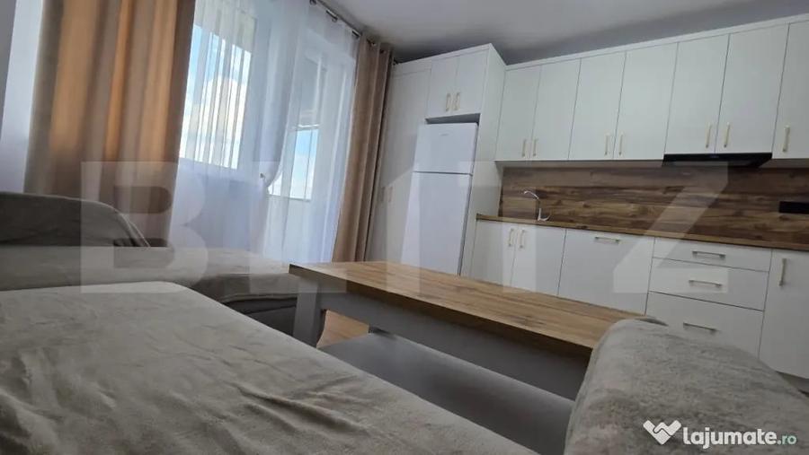 Apartament cu 3 camere, 65 mp, 2 bai ?i balcon, prima inc - 14
