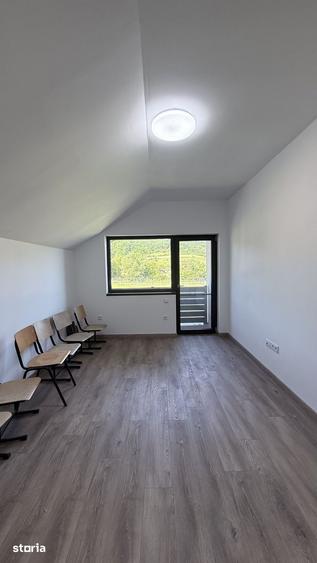 Casă cu 4 camere cu Teren 542 Mp în Central