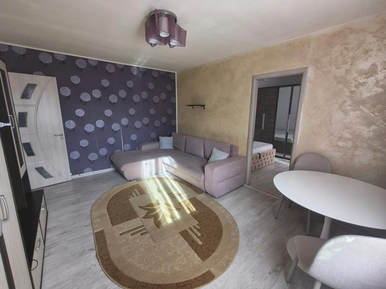 Apartament cu 2 camere decomandat în Tomis Nord