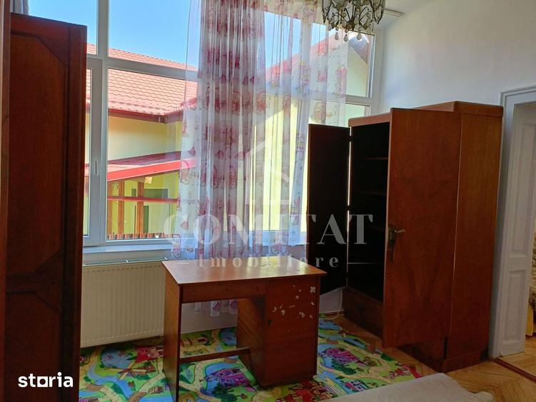 Casa individuala de inchiriat cu 4 camere | Gruia | 7 Strazi - 10