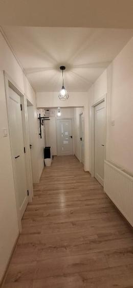Apartament cu 3 camere decomandat, mobilat în Rahova