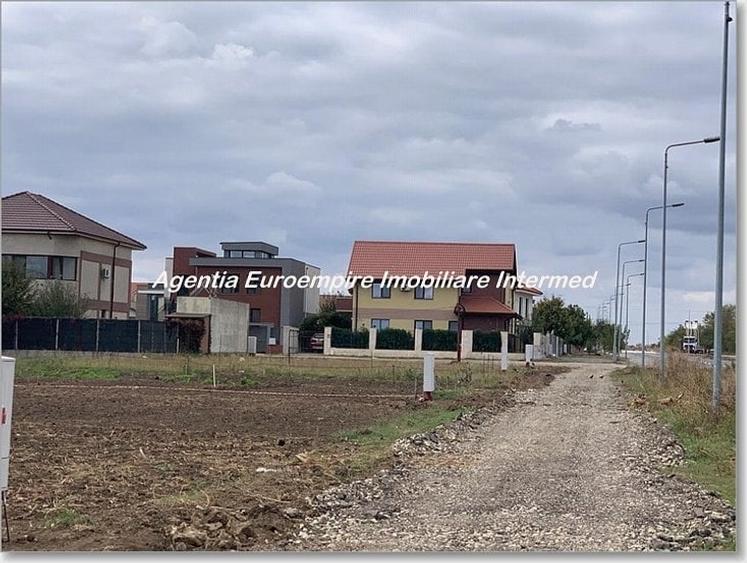 Teren Construcții intravilan de 500 mp, în Km 5
