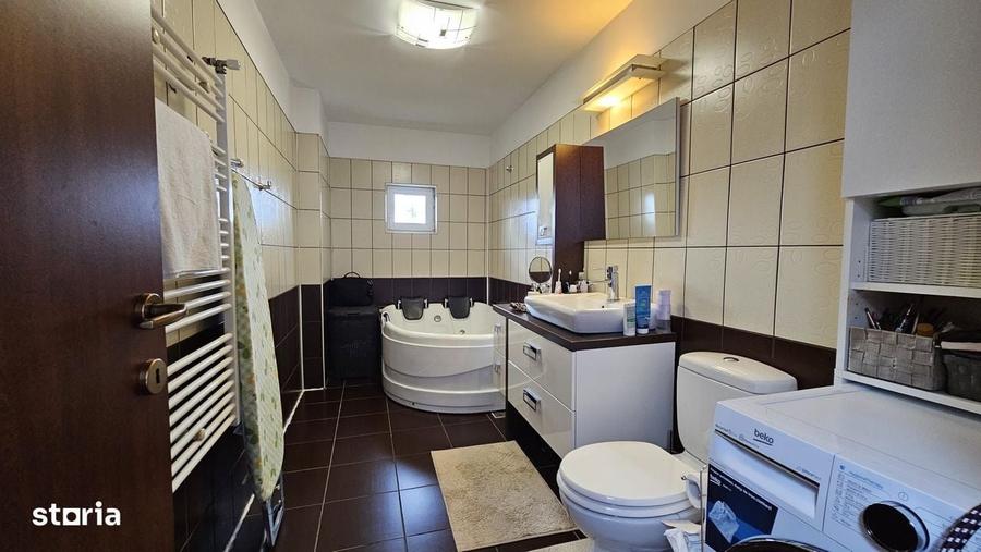 Casă cu 3 camere cu Teren 231 Mp în Bună Ziua