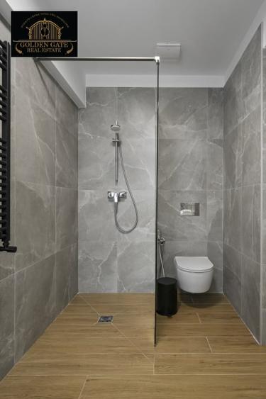 Apartament cu 4 camere semidecomandat în Cotroceni