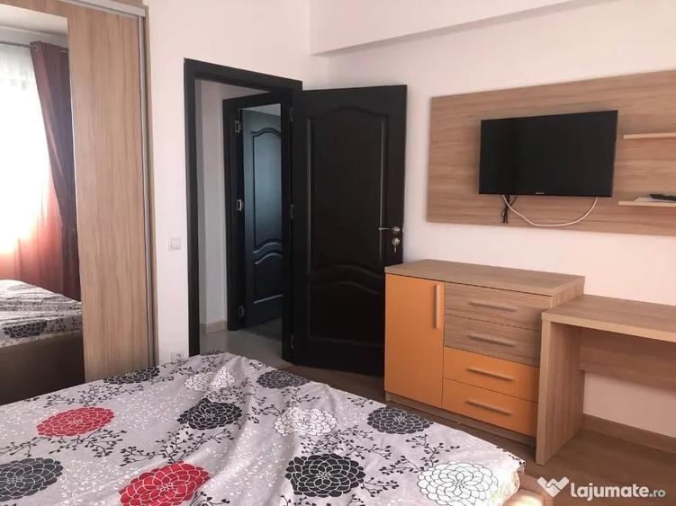 Apartament cu 2 camere decomandat în Prundu