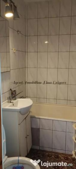 Apartament cu 2 camere decomandat în Sud