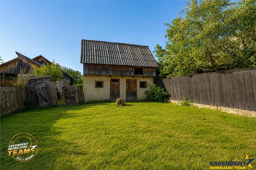Casă cu 4 camere cu Teren 412 Mp în Brețcu