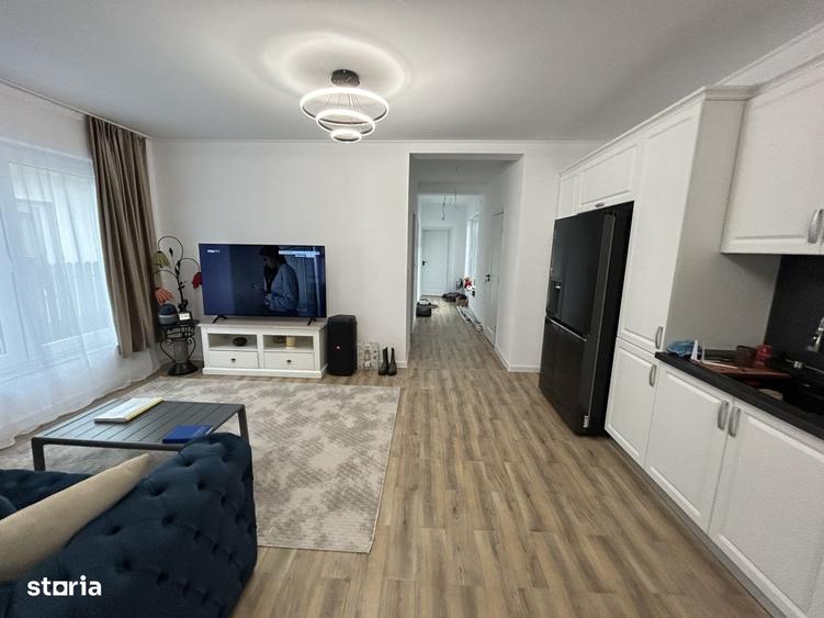 Casă cu 3 camere în Livada