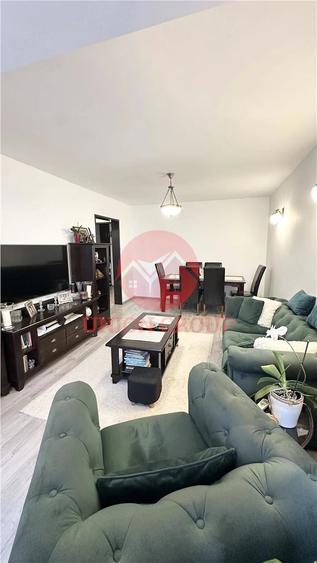 Apartament cu 3 camere decomandat în Km 4