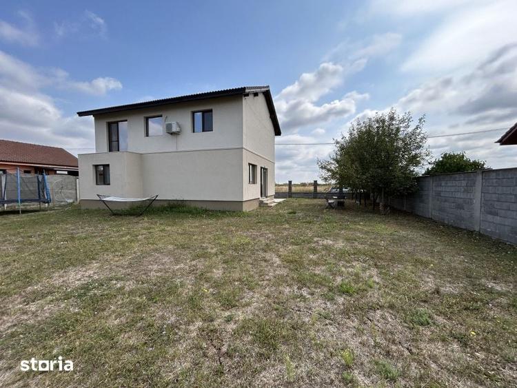Casă cu 5 camere cu Teren 605 Mp în Central