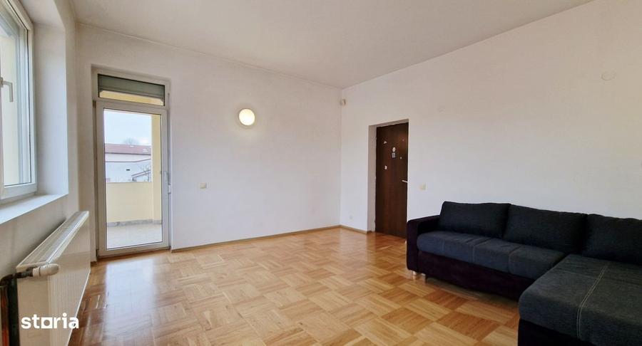 Casă cu 4 camere cu Teren 544 Mp în Dămăroaia