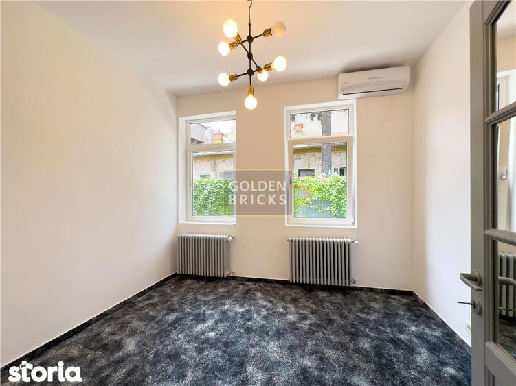 Casă cu 5 camere cu Teren 350 Mp în Unirii