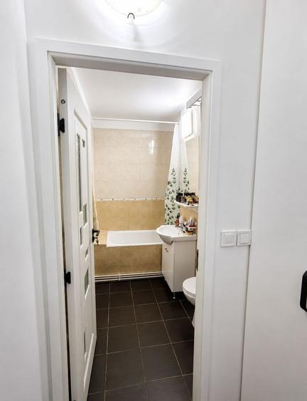 Apartament cu 2 camere semidecomandat în Șagului
