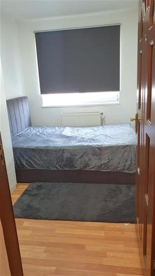 Apartament cu 2 camere semidecomandat în Obor