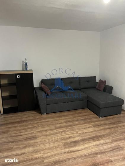 Apartament cu 2 camere decomandat în Sărari