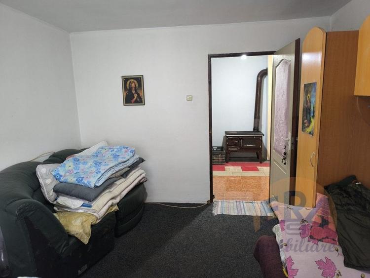 Apartament cu 2 camere decomandat, mobilat în Sântandrei