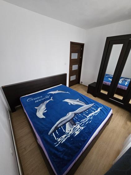 Apartament cu 3 camere decomandat în Budiu Mic