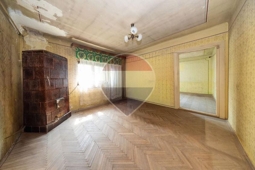 Casă cu 3 camere cu Teren 140 Mp în Bartolomeu