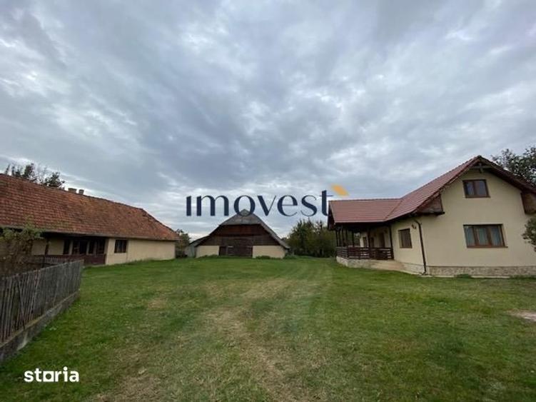 Casă cu 3 camere cu Teren 14886 Mp în Valea Vinului