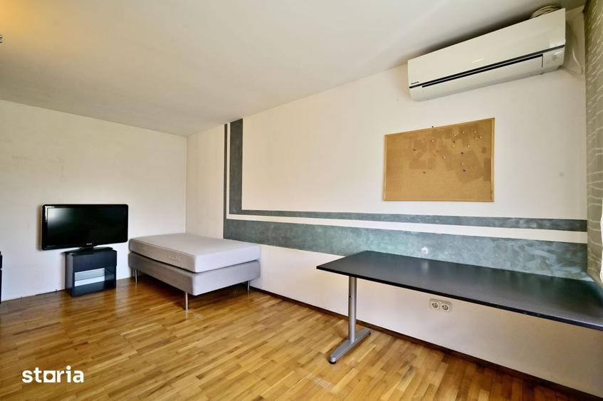 Apartament cu 4 camere decomandat în Vest