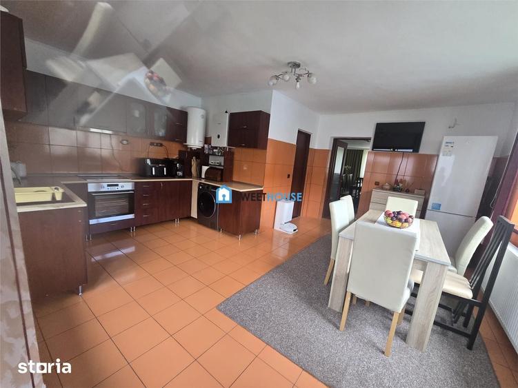 Casă cu 5 camere cu Teren 1011 Mp în Voila