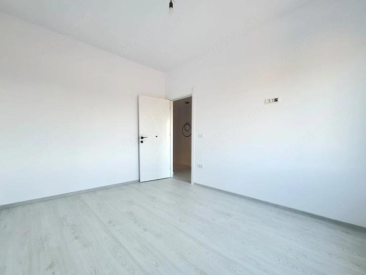 Casă cu 5 camere cu Teren 287 Mp în Central