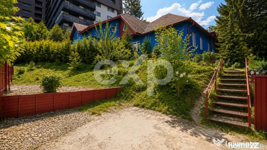 Casă cu 9 camere cu Canalizare în Poiana Brașov
