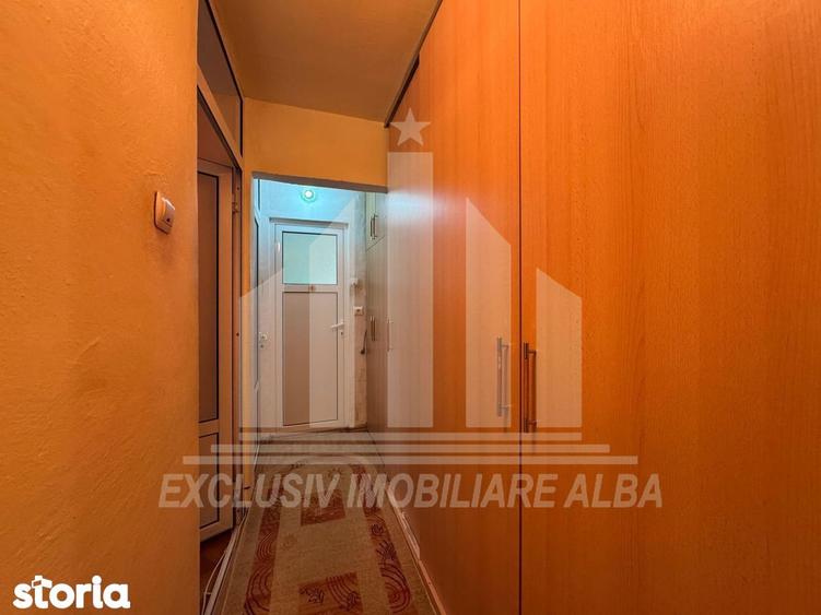 Apartament cu 3 camere decomandat, mobilat în Cetate