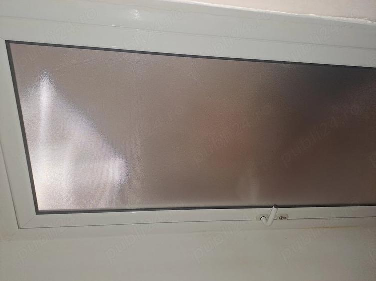 Apartament cu 4 camere decomandat în Aradului