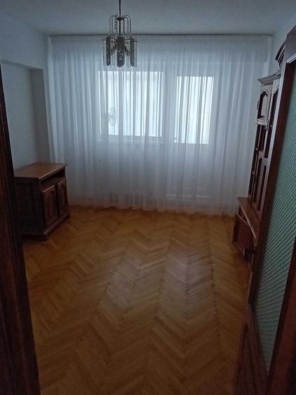 inchiriez 2 camere decomandate M20 - 5
