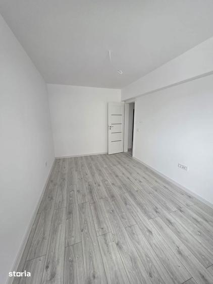 Apartament cu 2 camere decomandat în Nicolina