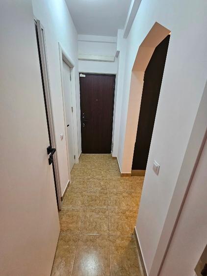 Apartament cu 3 camere decomandat, mobilat în Domenii