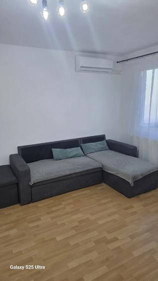 Apartament cu 2 camere semidecomandat în Horia