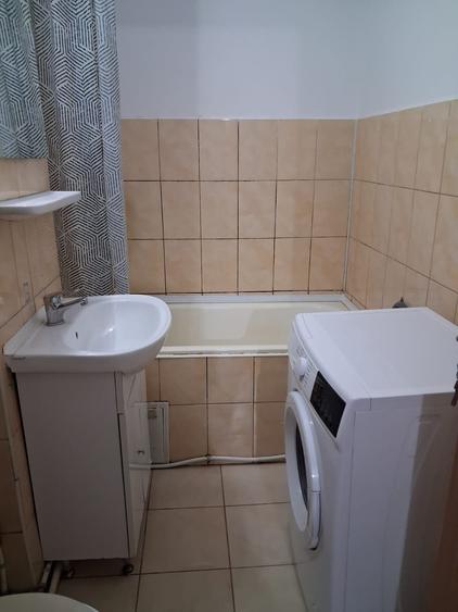 Apartament cu 2 camere decomandat în Cug