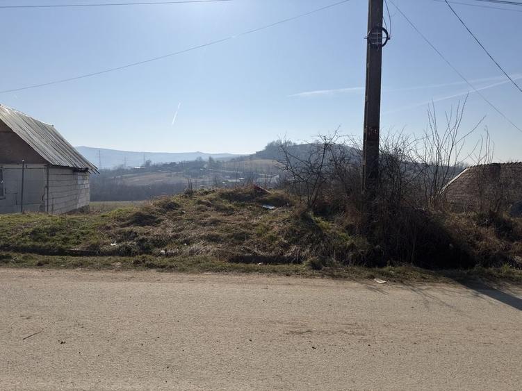 Teren de 2666 mp, în Bonț