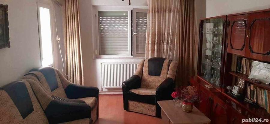 Apartament cu 2 camere decomandat în Oltenița