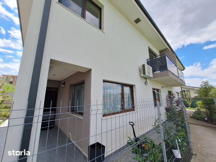 Casă cu 5 camere cu Teren 207 Mp în Apahida
