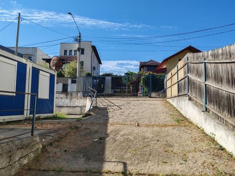 Spațiu comercial, în Radu Negru