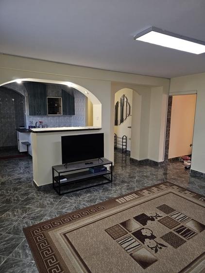 Apartament cu 2 camere decomandat în Ultracentral