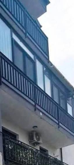 Apartament cu 2 camere decomandat în Dobroești