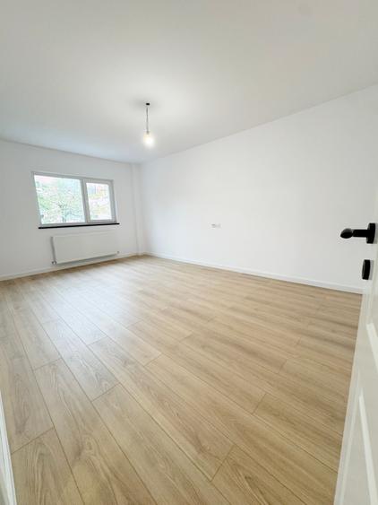 Apartament cu 2 camere decomandat în Nicolina