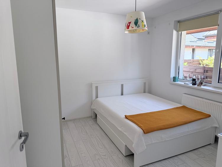 Casă cu 4 camere în Central