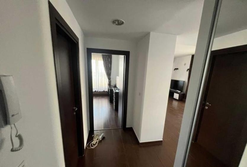 Apartament cu 2 camere semidecomandat, mobilat în Colentina
