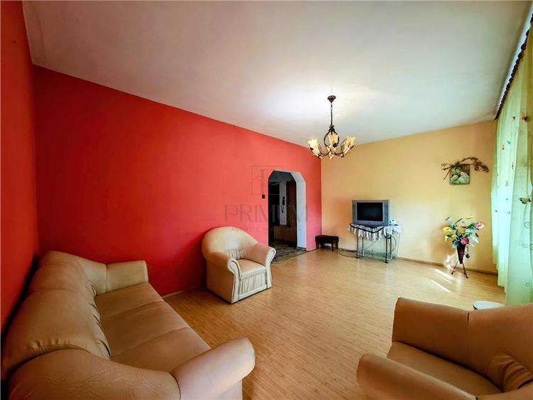 Apartament cu 3 camere decomandat în Fabric